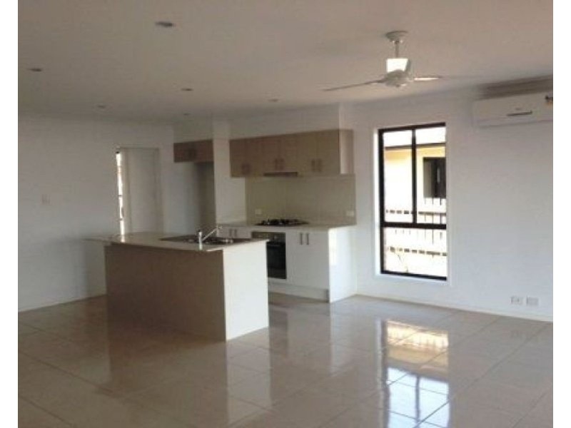 36 Village Circuit, Eimeo QLD 4740