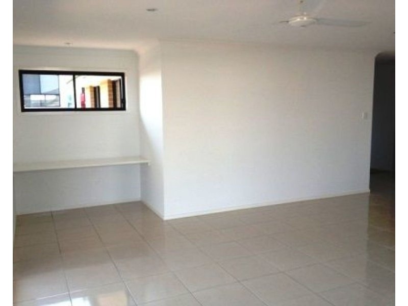 36 Village Circuit, Eimeo QLD 4740