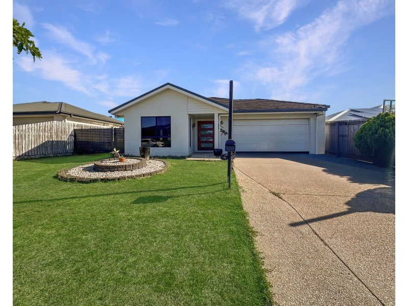 11 Aspen Street, Rural View QLD 4740