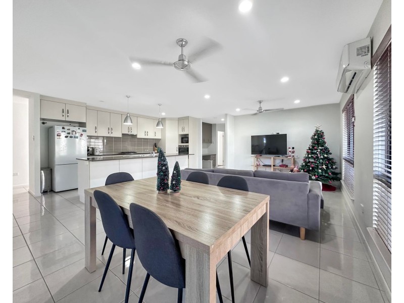 11 Aspen Street, Rural View QLD 4740