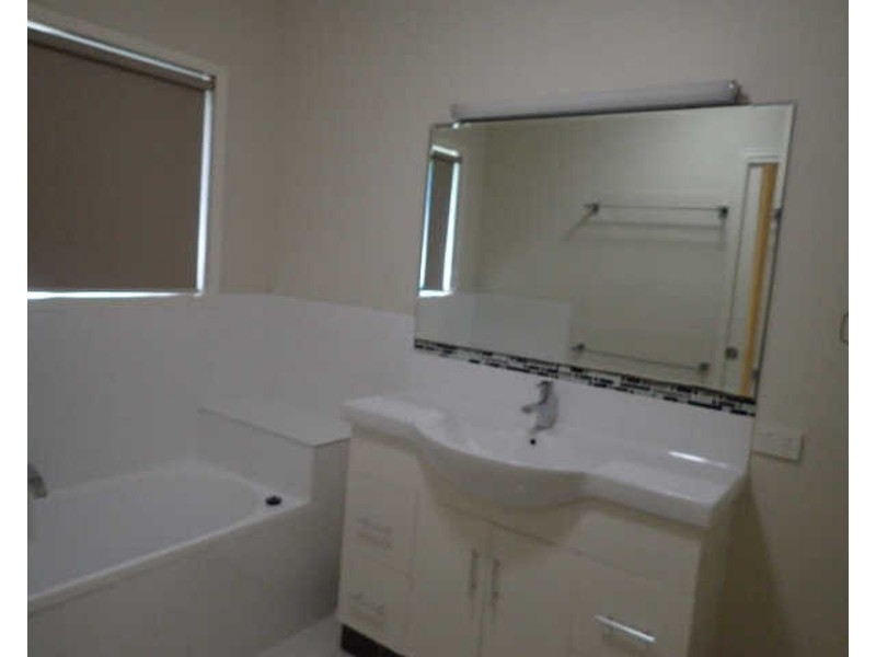 142A Bedford Road, Andergrove QLD 4740