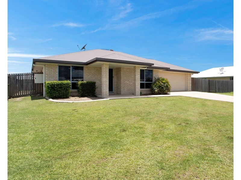 9 Isobel Avenue, Mirani QLD 4754