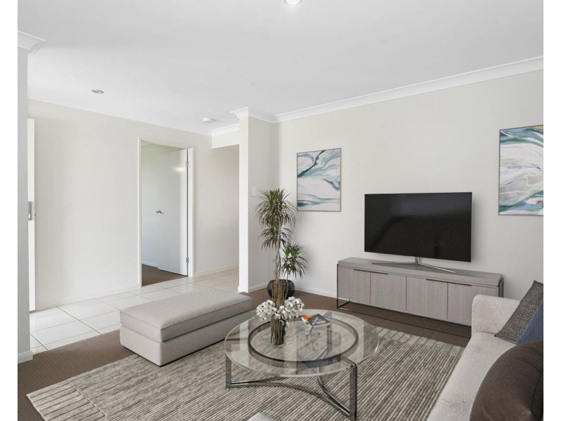 9 Isobel Avenue, Mirani QLD 4754