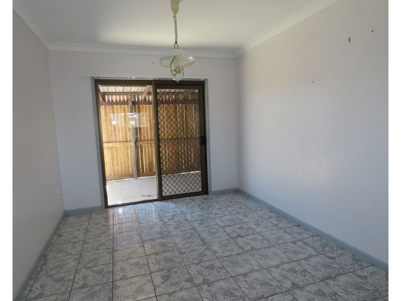 3/5 Tudor Court, Ooralea QLD 4740