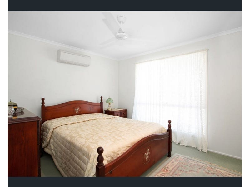 7 Daniel Ct, Ooralea QLD 4740