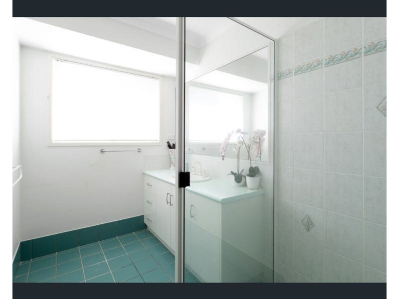 7 Daniel Ct, Ooralea QLD 4740