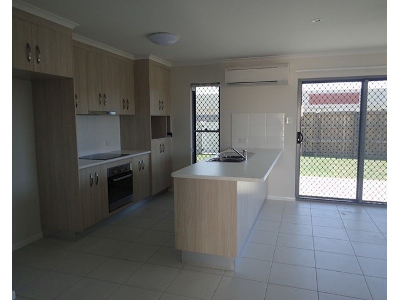 3/74 Makybe Diva Drive, Ooralea QLD 4740