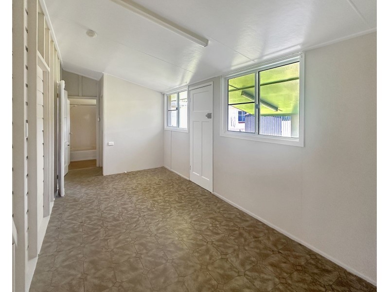 40 Range Road, Sarina QLD 4737