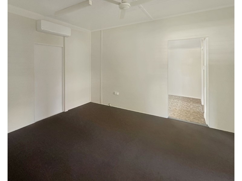 40 Range Road, Sarina QLD 4737