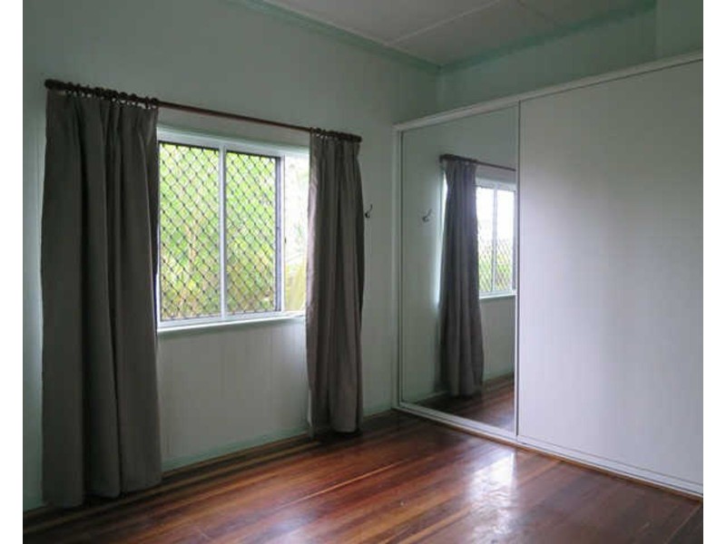 42 Mogford Street, West Mackay QLD 4740