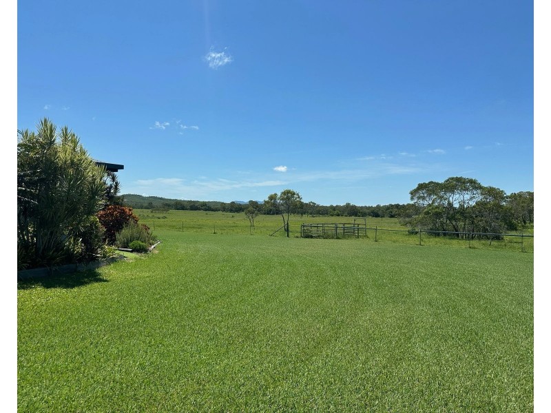 87141 Bruce Highway, Ilbilbie QLD 4738