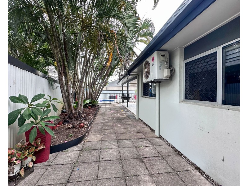 16 Vicky Court, Andergrove QLD 4740