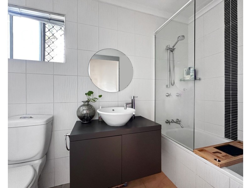 16 Vicky Court, Andergrove QLD 4740