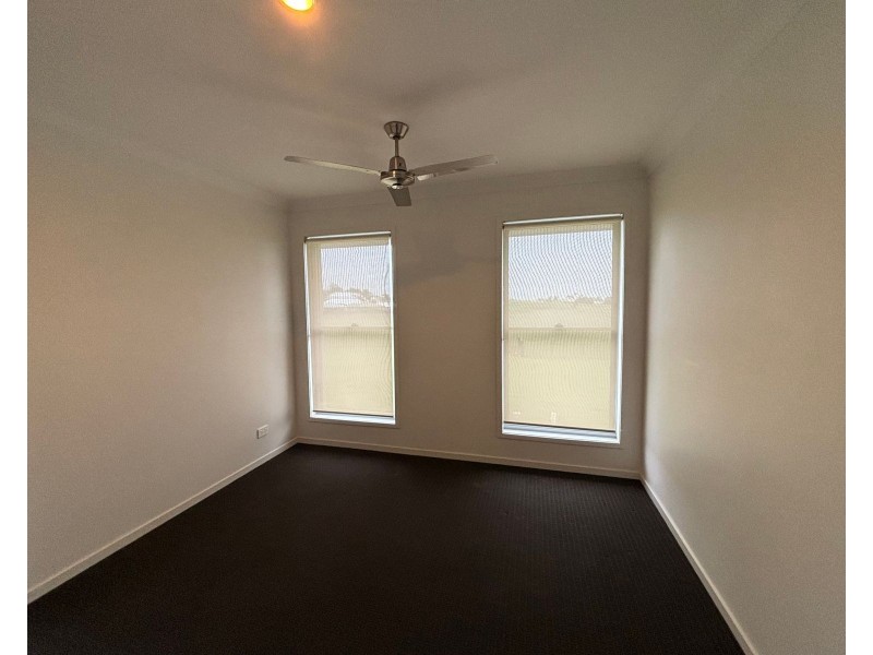 27 Northern Circuit, Rural View QLD 4740