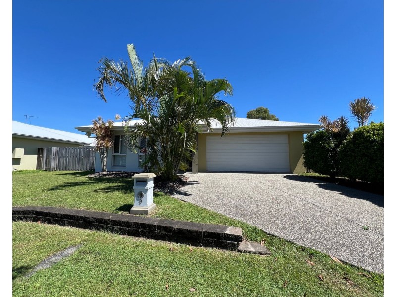 9 Sapphire Court, North Mackay QLD 4740
