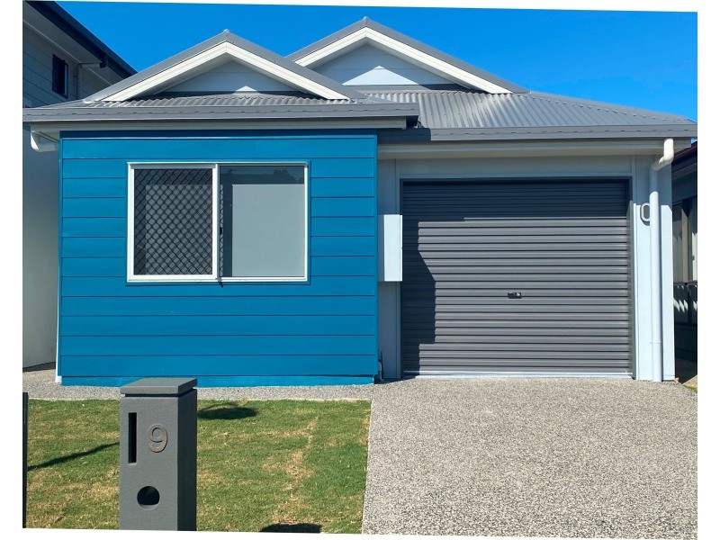 9 Reflection Street, Mount Pleasant QLD 4740