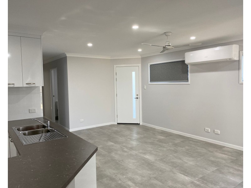 9 Reflection Street, Mount Pleasant QLD 4740