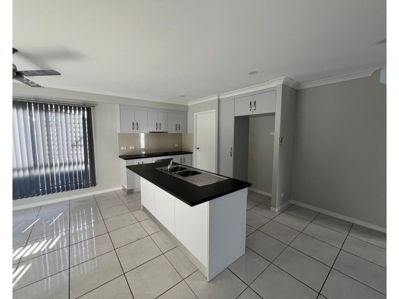 3/46 Maranark Avenue, Mount Pleasant QLD 4740