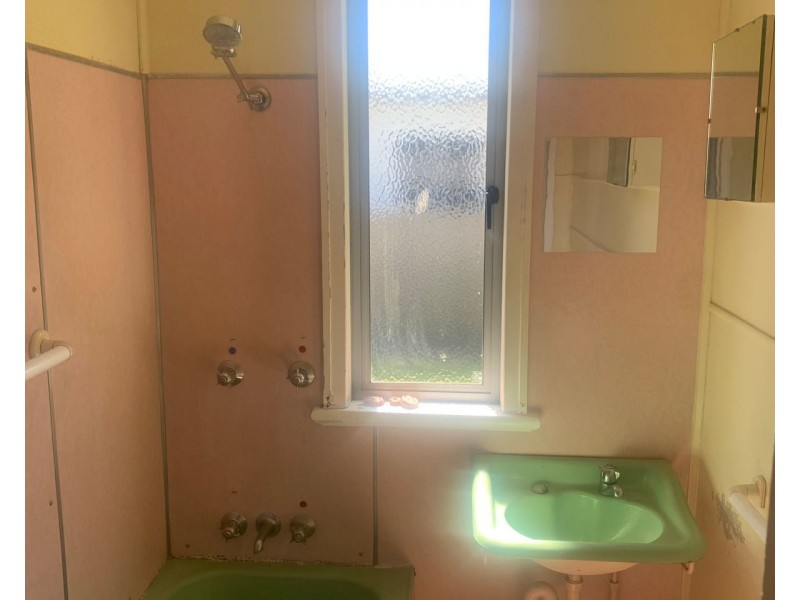 55 Edward Street, South Mackay QLD 4740