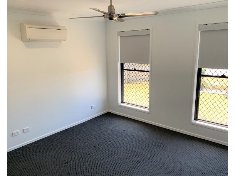 6 Monterrico Circuit, Beaconsfield QLD 4740