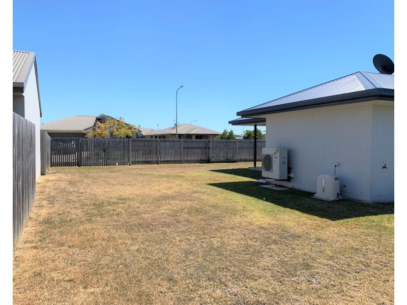 6 Monterrico Circuit, Beaconsfield QLD 4740