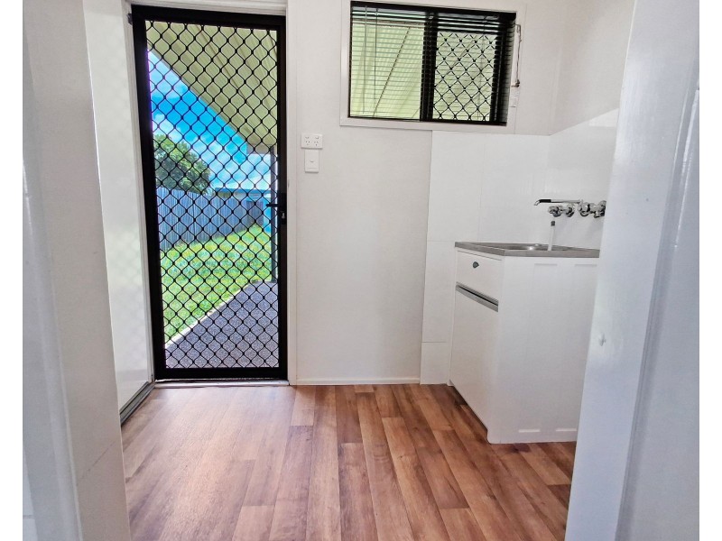 1&2/29 Maple Drive, Andergrove QLD 4740