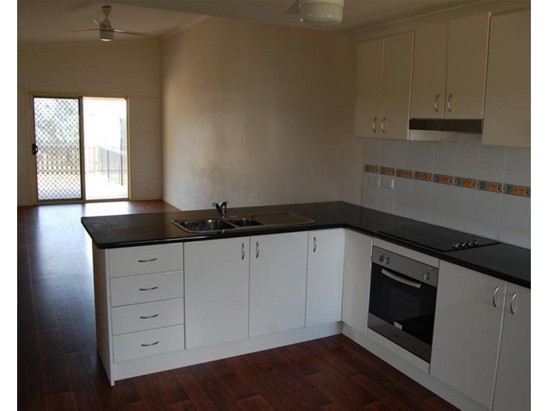 117B Rasmussen Avenue, Hay Point QLD 4740