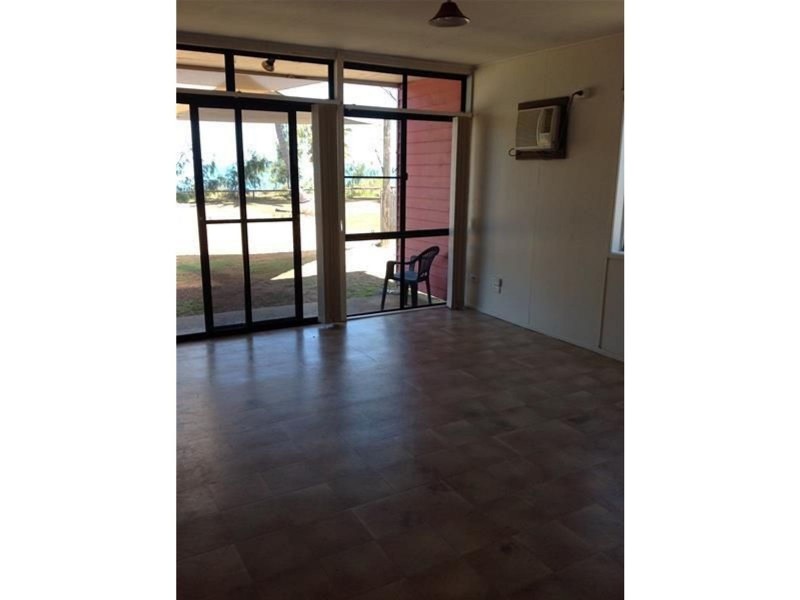 4/14 Owen Jenkins Drive, Sarina Beach QLD 4737