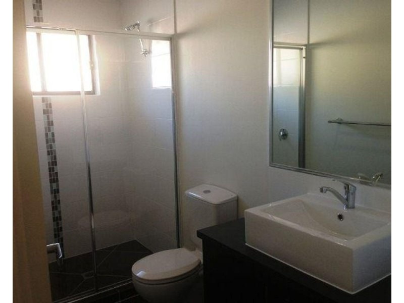 1/6 Lyam Place, Eimeo QLD 4740