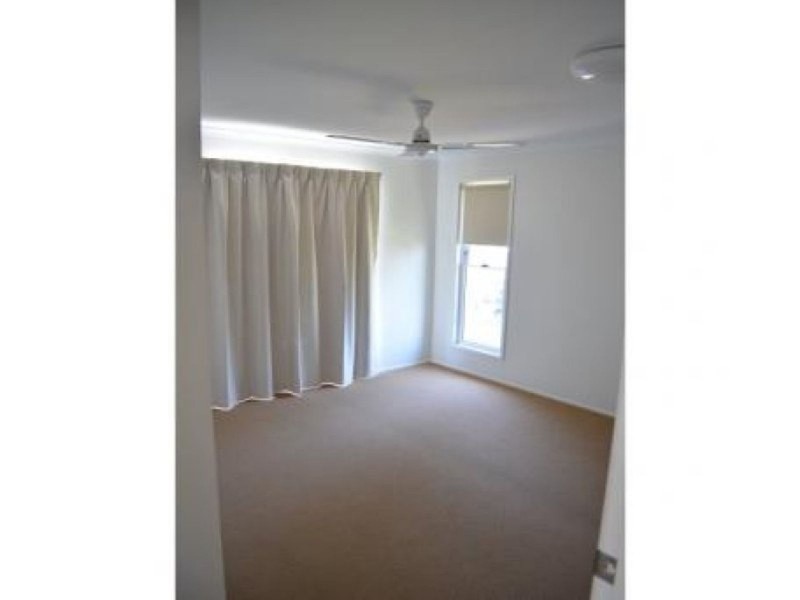 4/377 Shakespeare Street, West Mackay QLD 4740