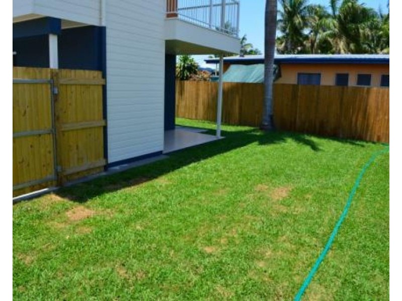 4/377 Shakespeare Street, West Mackay QLD 4740