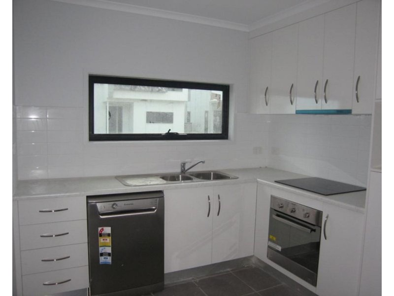 7/2 Makybe Diva Drive, Ooralea QLD 4740