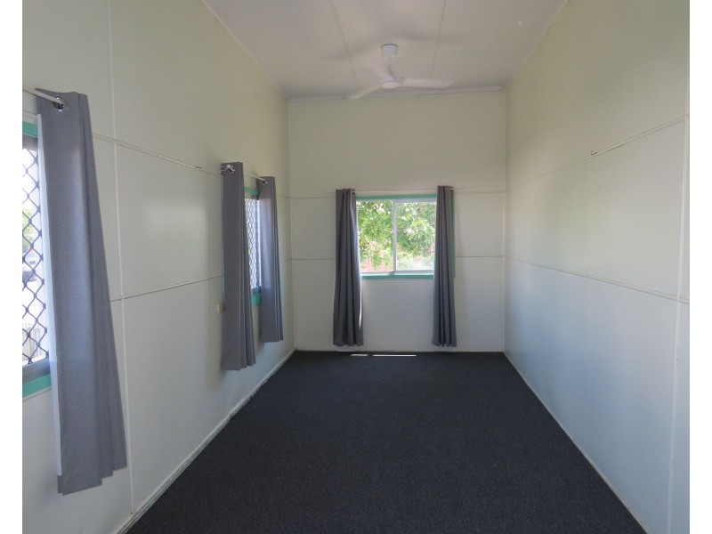 11 Sophia Street, Mackay QLD 4740