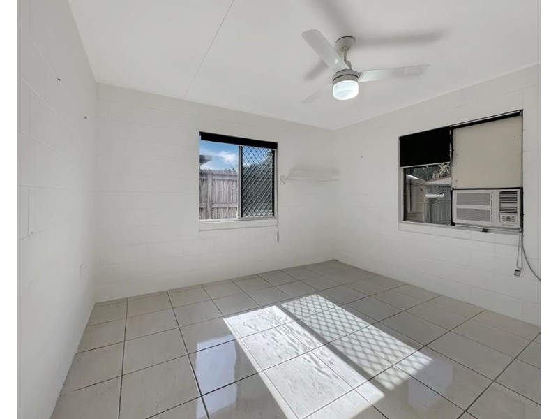 4 Roy Street, Sarina QLD 4737