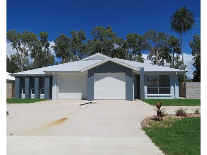 1/9 Swan Street, Armstrong Beach QLD 4737