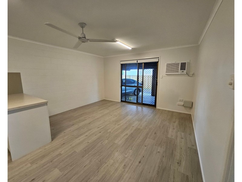 1/9 WENTFORD STREET, Mackay QLD 4740
