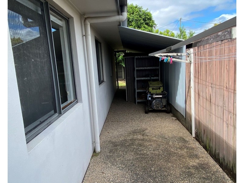 16 Woden Crescent, Ooralea QLD 4740