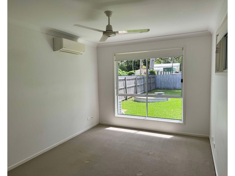 2/9 Swan Street, Armstrong Beach QLD 4737