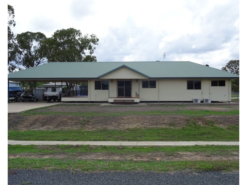 42 Saint Lawrence Street, Nebo QLD 4742