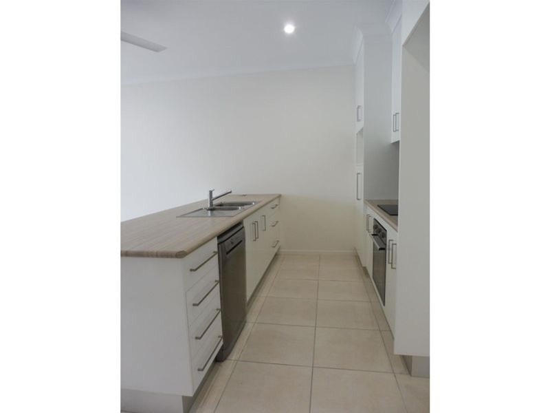 2/42 Mary Street, West Mackay QLD 4740