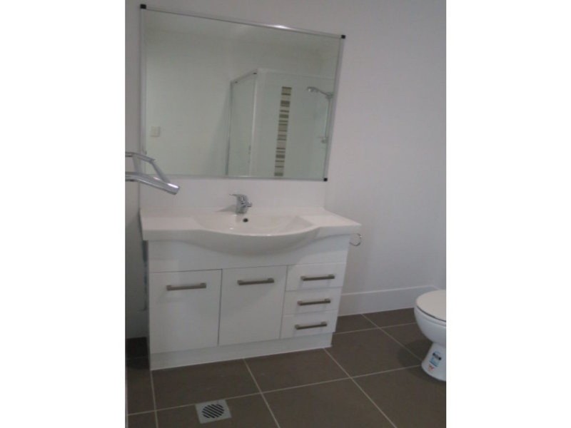 1/41 Primavera Boulevard, Beaconsfield QLD 4740