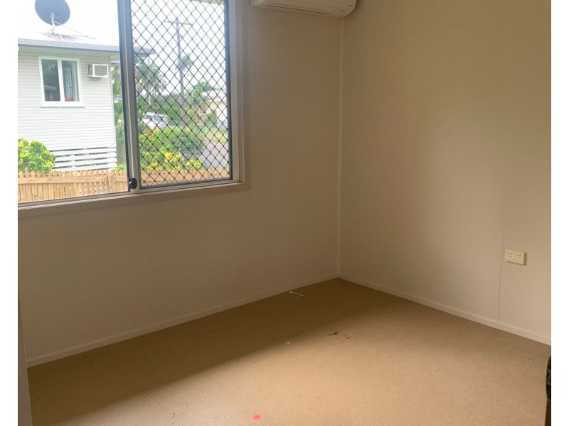 34 Utah Avenue, Sarina QLD 4737