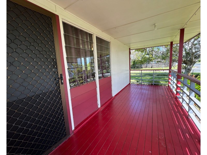 6 Carr Street, North Mackay QLD 4740