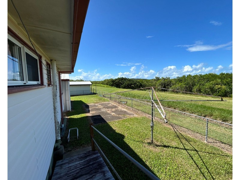 6 Carr Street, North Mackay QLD 4740
