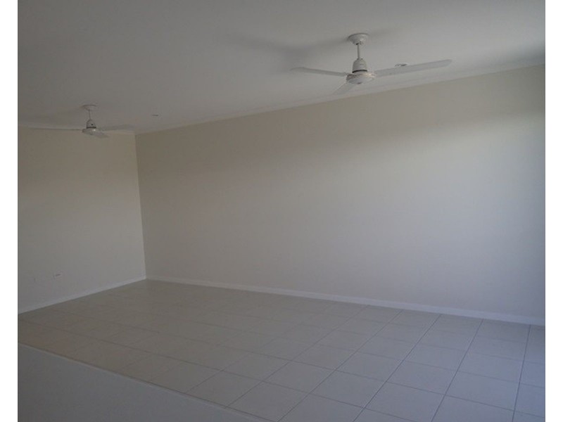 3/74 Makybe Diva Drive, Ooralea QLD 4740