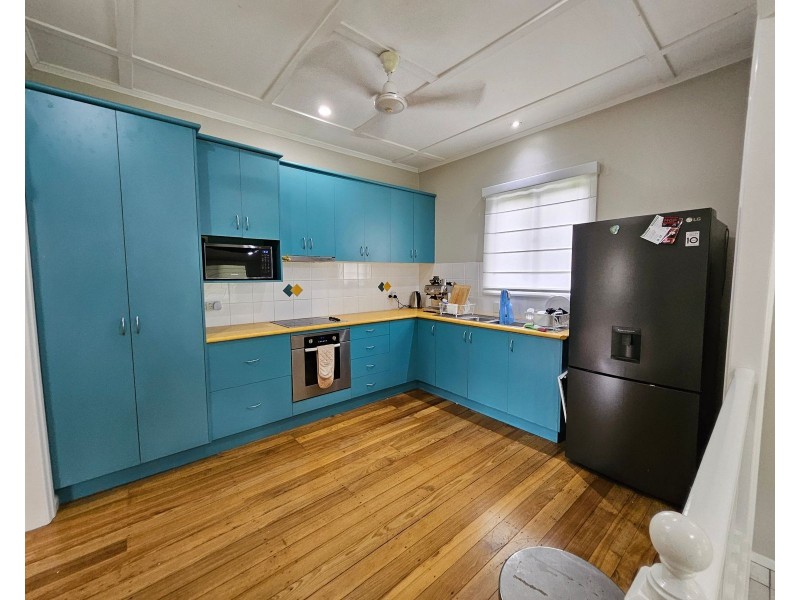 22 Milne Lane, West Mackay QLD 4740