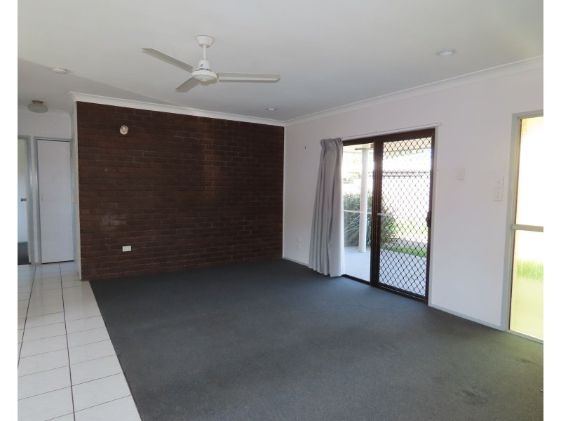 1/5 Tudor Court, Ooralea QLD 4740