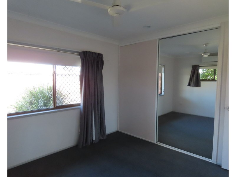1/5 Tudor Court, Ooralea QLD 4740