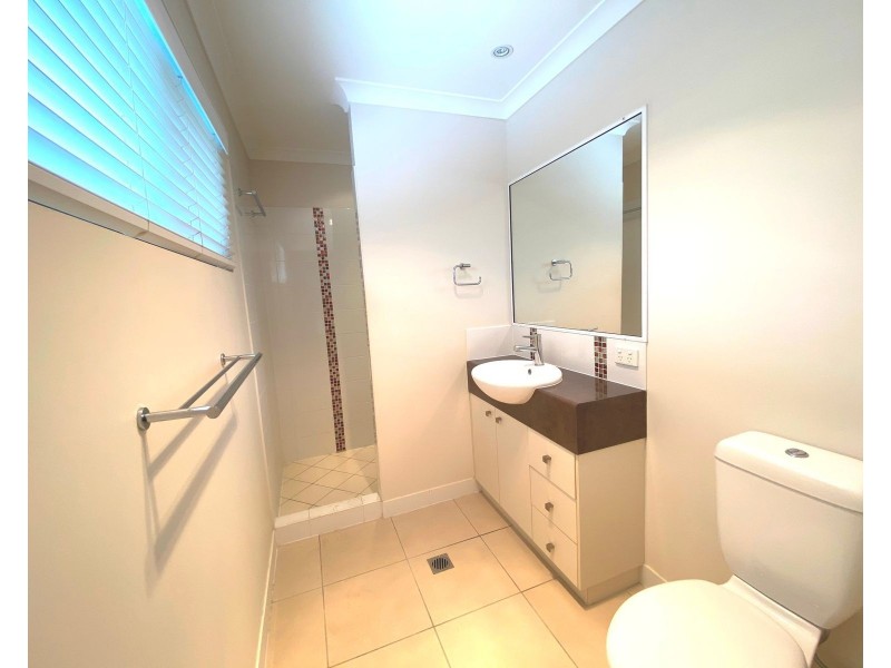 2/28 Dustwill Street, Eimeo QLD 4740