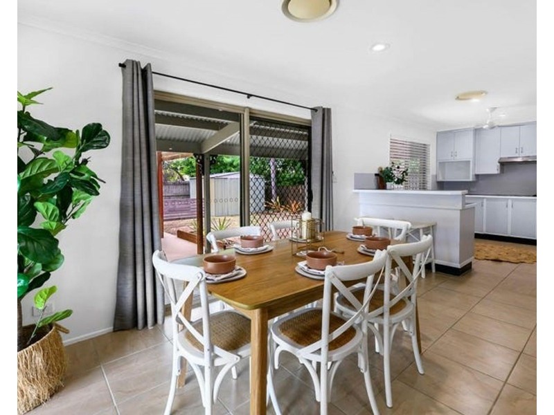 32 Pelican Street, Slade Point QLD 4740